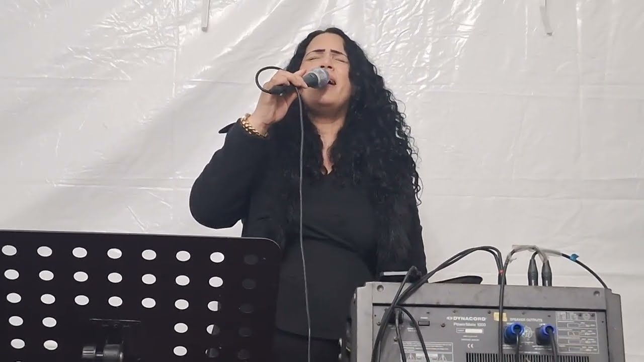 Sora Simona- Dacă bobul de grâu nu va fi zdrobit 