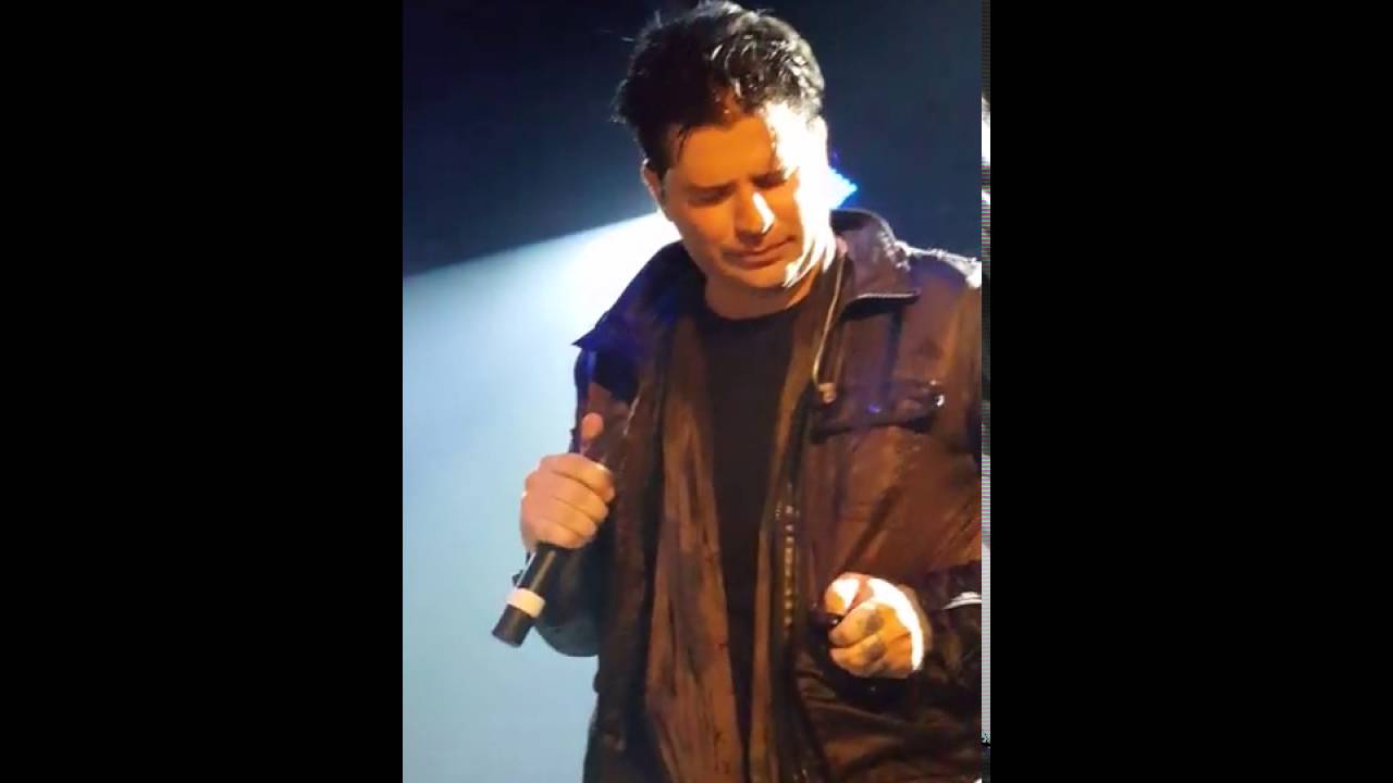 Austin John Winkler - Phone line to heaven