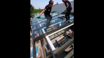 Patio Sun shed flexible glass installation process- Good tools and machinery make work easy