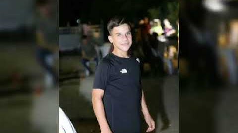 سورة القيامه بصوت حزين وعذب من عبد الرؤوف الجدع