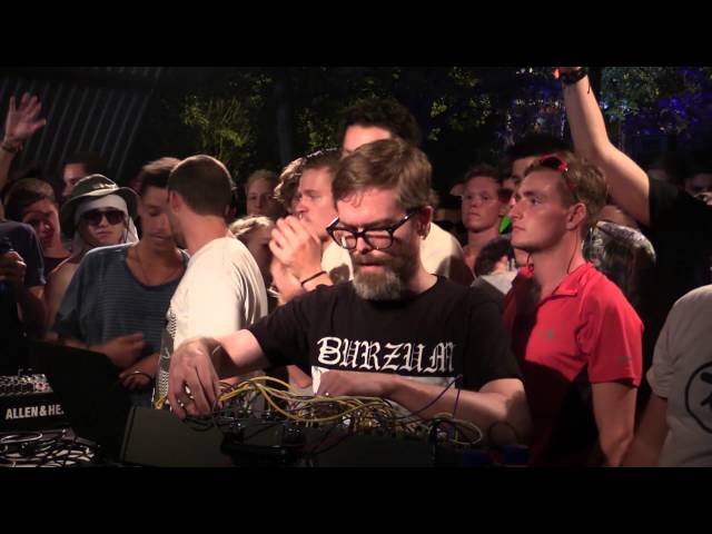 Surgeon Boiler Room x Dekmantel Festival Live Set class=