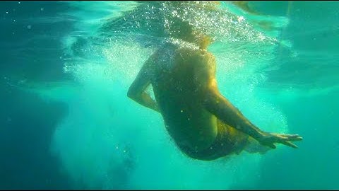 Logan Lynn - Is There Anyone Else Like This In The World? (Official Music Video)