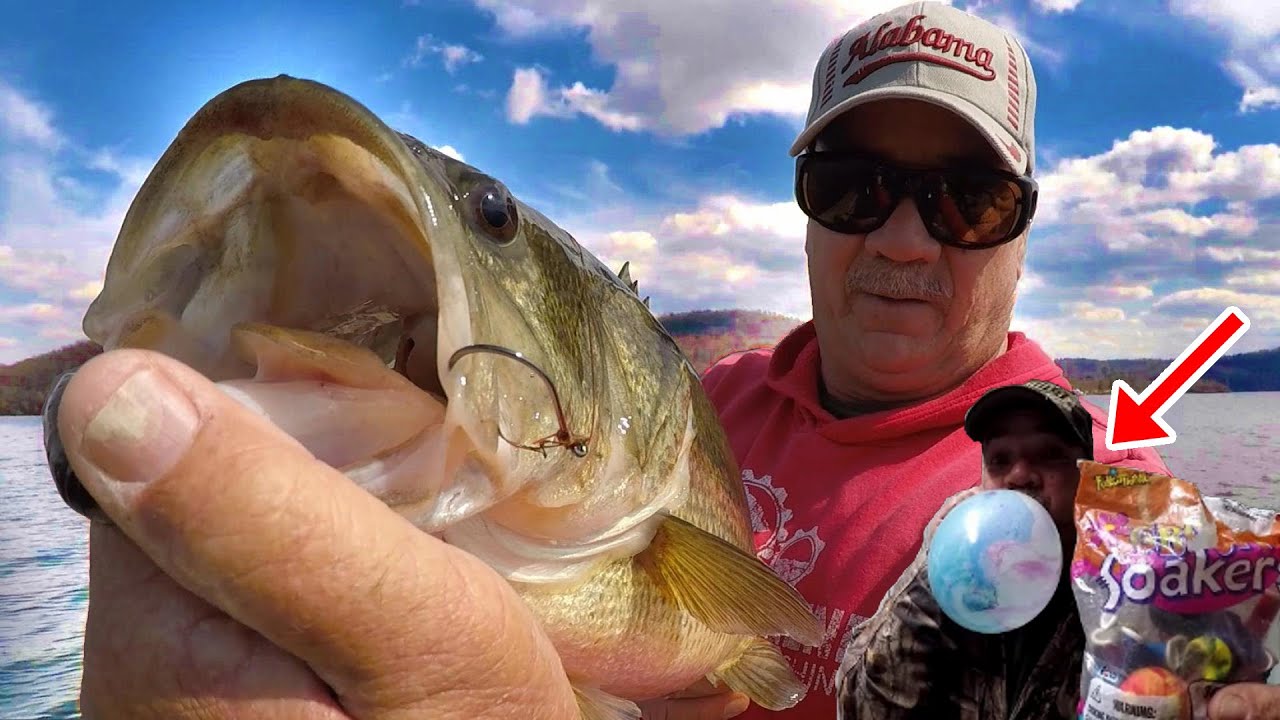 Catch BIGGER Bass With Balloons! 