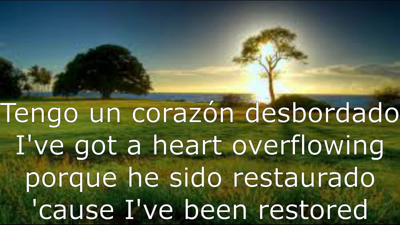 old church choir with lyrics in english and spanish - YouTube