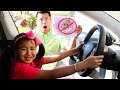 Jannie y Emma aprenden  las reglas de conducta para niños | Educación Infantil