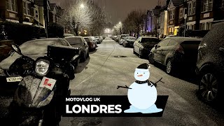 INVERNO NA INGLATERRA | Como é dirigir MOTO em LONDRES com Neve? Será que é possível?