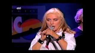 BLONDIE - One Way Or Another. 11. Madrid. Sala Universal Island (29-Oct-1999) HQ