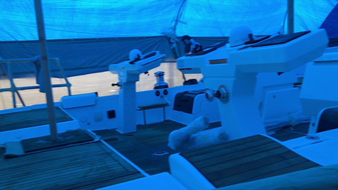 Jeanneau 64 Prep for Painted Hull Update By: Ian Van Tuyl