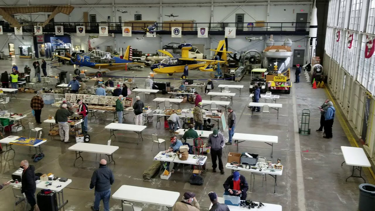 Amateur Radio Hamfest ~  Excellent ham radio Fleamarket at MAPS Air MUSEUM  ~ video shorts ~