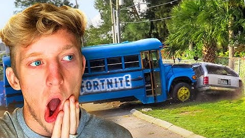 I CRASHED THE FORTNITE BATTLE BUS