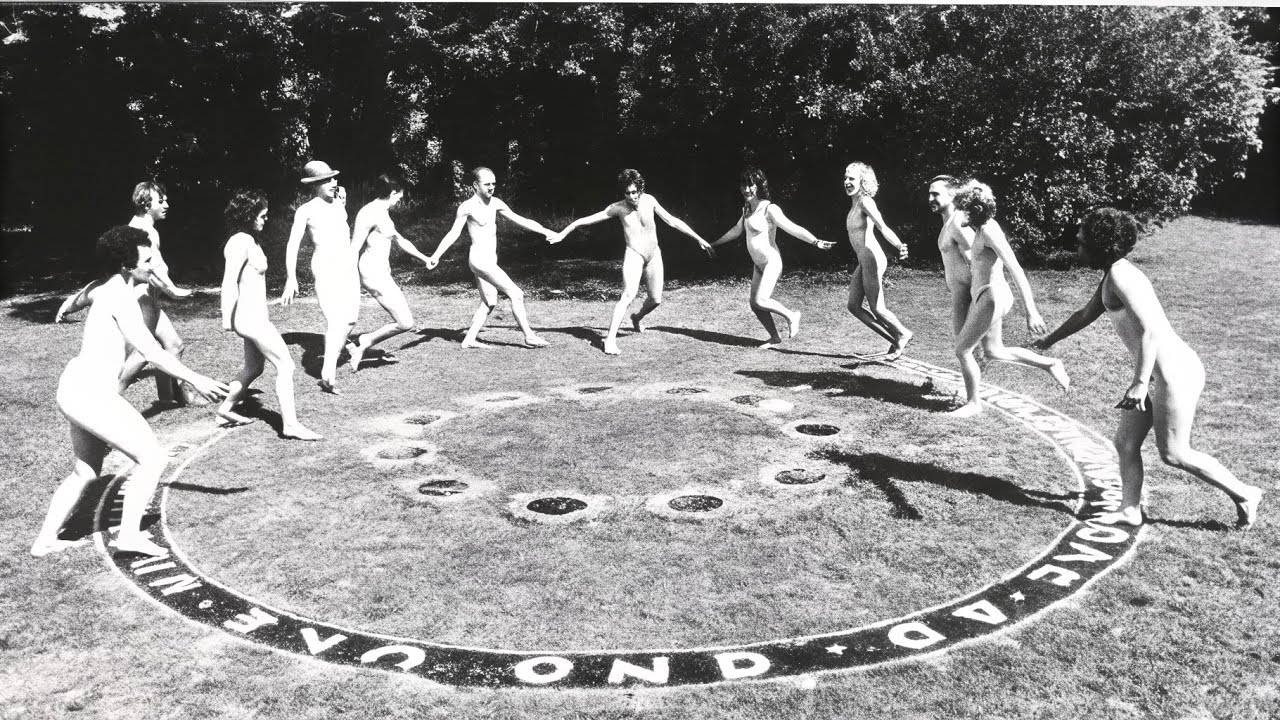 These 120 RARE Old  Photos Were Never Meant for Public Eyes!