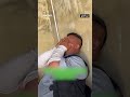 لحظة تلقي الشاب الغزي المكنى أبو طوني خبر استشهاد شقيقه في قصف للاحتلال على قطاع غزة