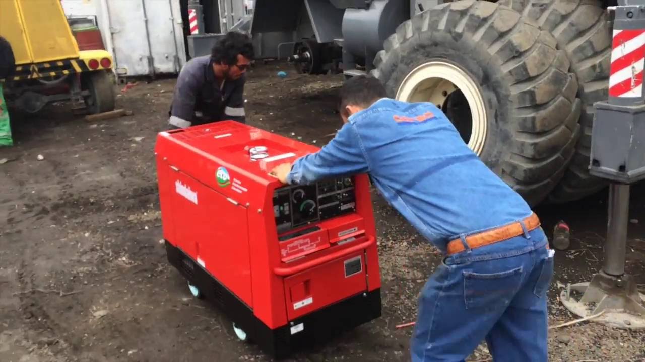 Soldadora de 300 Amperes en Acción DGW310 100% Japones - YouTube