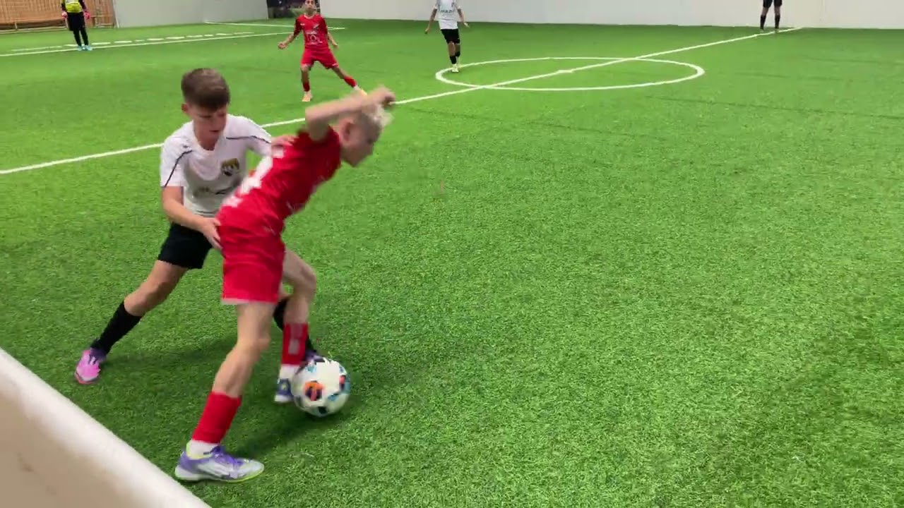 Hallencup in Munderkingen , TSG Balingen U11 vs TSV 1847 Kottern 