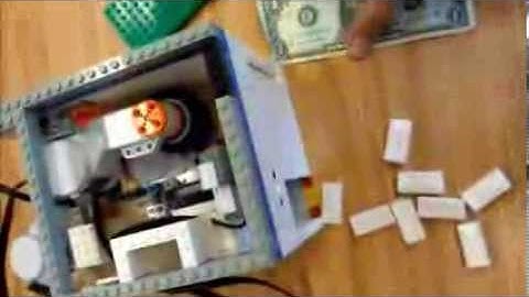 LEGO MINSTROMS NXT Vending Machine