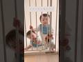踏んだり蹴ったり☺︎☺︎ #双子 #赤ちゃん #おしゃぶり #twinsbaby