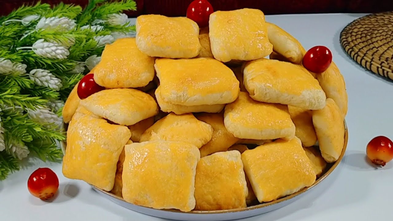 بشوية ماية ودقيق  اعملي فطاير 💥هشة ومورقة كريسبى من برة وطرية زى الباتية من جوة💥🎊