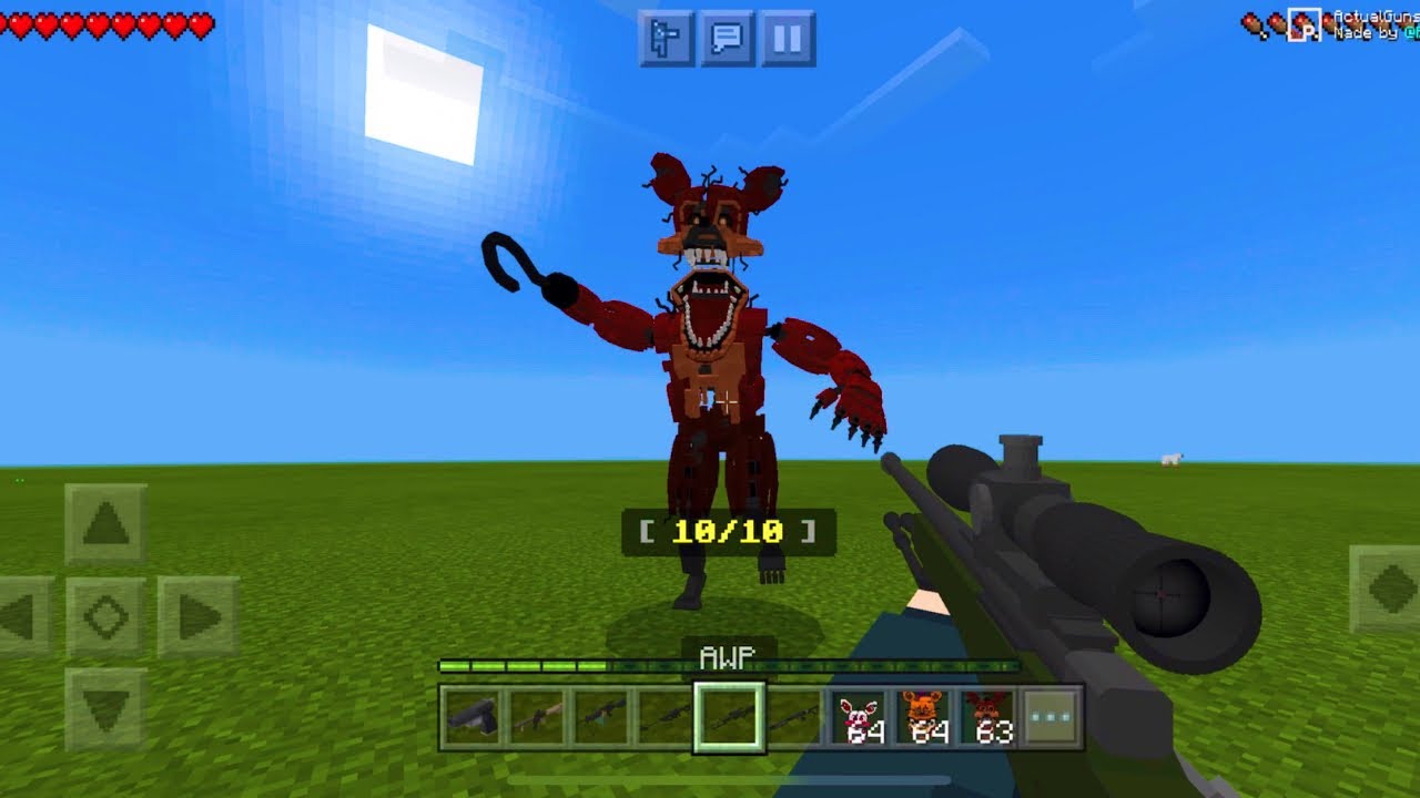 REAL FIVE NIGHTS AT FREDDYS 4 CHARACTERS vs REALISTIC GUNS in Minecraft PE 