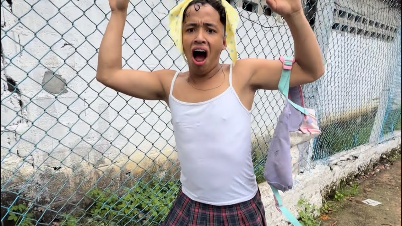 Cuando le buscas colegio a tu hij@ y nadie l@ recibe. 😭🏫📚 #colegio #niños #magnolia 