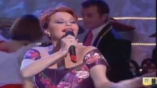 Video thumbnail of "Rocio Durcal - Luz de luna 2003"