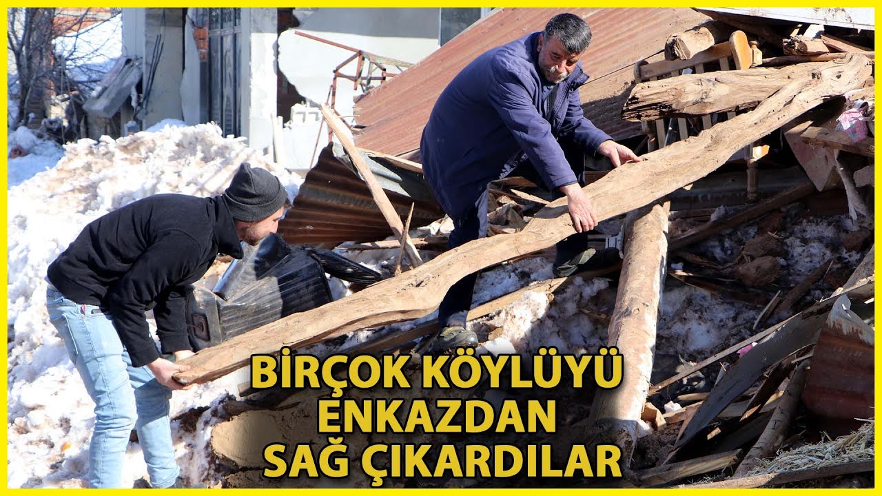 200 Evin Yıkıldığı Köyde Baba ile 2 Oğlu, Enkazda Kalanları Kurtardı