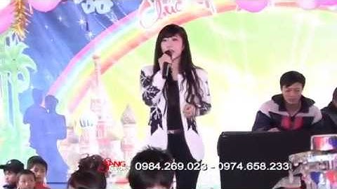 Người yêu cũ hát đám cưới Cô Dâu khóc nức nở bỏ về với mẹ