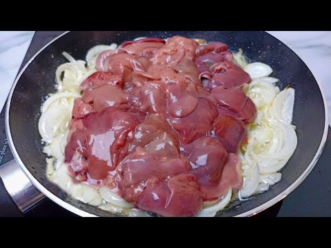 Wie man Hühnerleber mit Zwiebeln richtig brät! Das Geheimnis, zarte Leber  Lecker zuzubereiten!