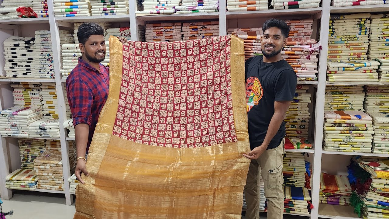 അജറക്ക് സാരികളുടെ വിസ്മയ ലോകം | kuthampully saravana naithukada ||