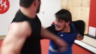 Бой Тамаев зарубился с Пулеметчиком! Бой Тамаев зарубился с Пулеметчиком!