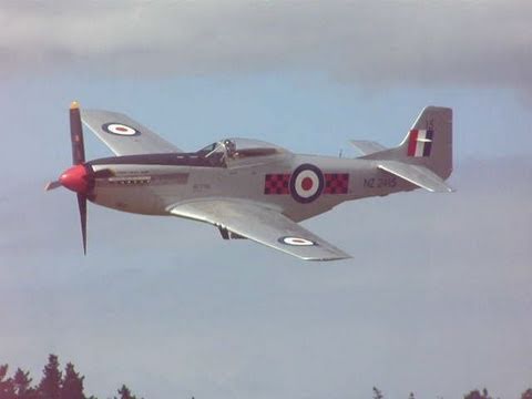 A beautiful P-51 demonstrating its capabilities, still impressive 65 years on... www.flickr.com Whenuapai Open Day 21 March, 2009 RNZAF Whenuapai Auckland New Zealand