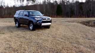 Demonstration of the off road capabilities 2014 toyota 4runner trail
edition. watch it rock, crawl, take on obstacles, and climb hills like
they are n...