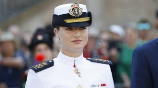 La princesa Leonor recibe, emocionada, la Medalla de Oro de Galicia