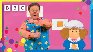 Mr Tumble Songs | Wind the Bobbin Up | Mr Tumble and Friends Resimi