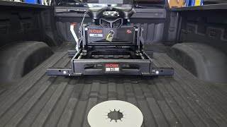 Curt A25 5th Wheel on a 2024 Chevy Silverado 2509 puck system