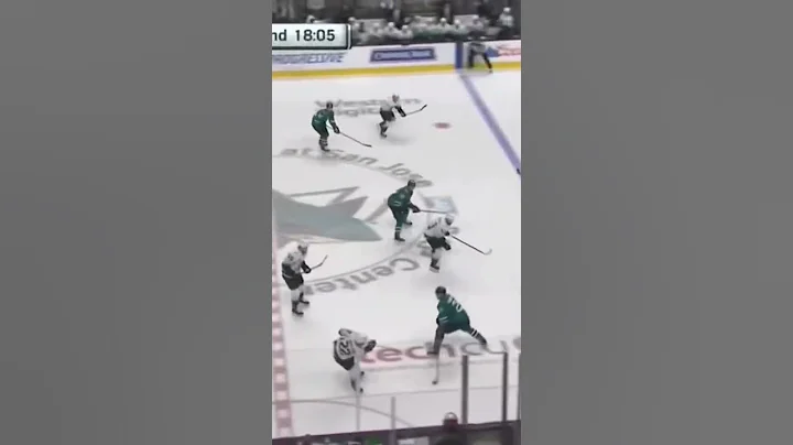 No way he actually did that to him. Massive hit. #hockey #tiktok #youtube #youtubeshorts #fyp