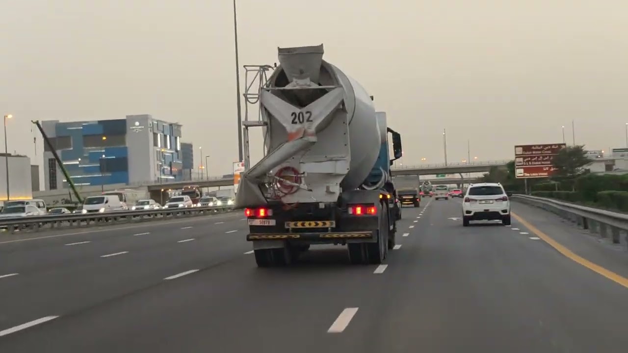 Taxi ride to dubai mall waterfront