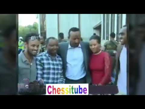 ቪዲዮ: ያና ሩድኮቭስካያ ከ 9 ወር ል son ከአርሴኒ ጋር ለፎቶግራፍ ፎቶግራፍ ትችት ምላሽ ሰጠች