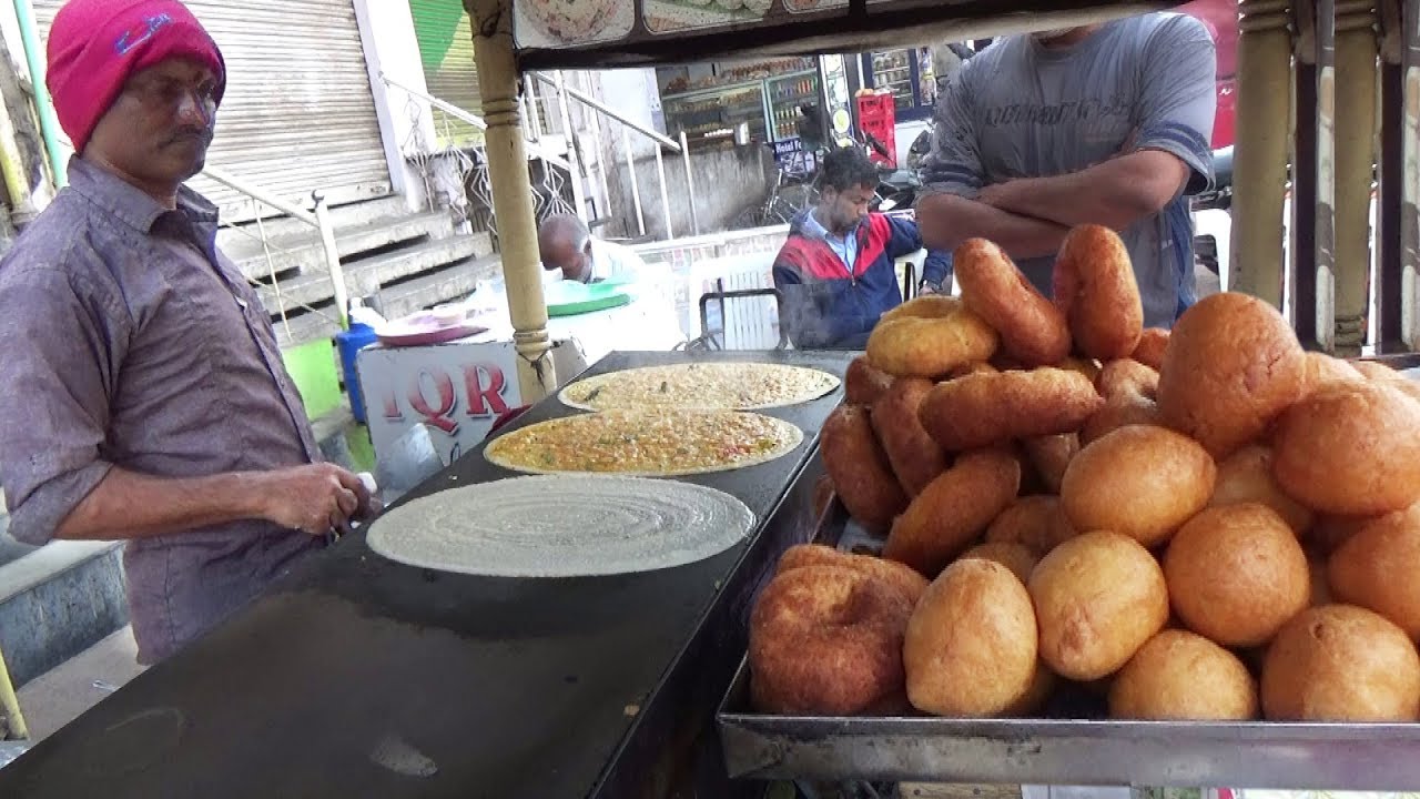 Crazy Breakfast | Crowd Enjoying Cheap But Tasty Street Food | Street Food Old City Hyderabad | Street Food Catalog