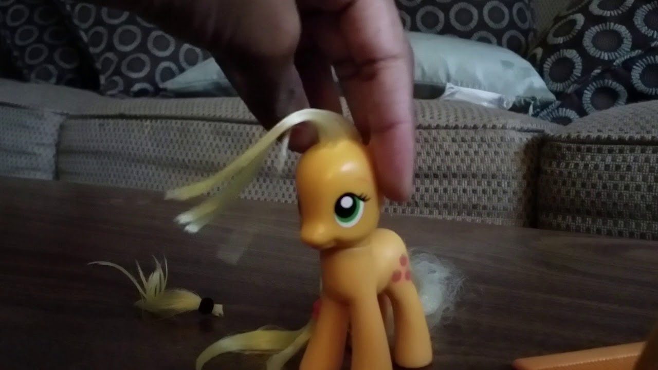 Styling Applejack