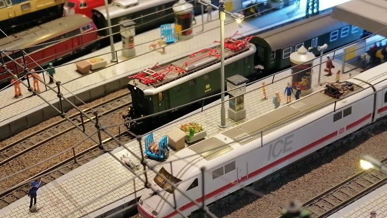 Liliput BR 144 Spur N Sound Glockenankermotor