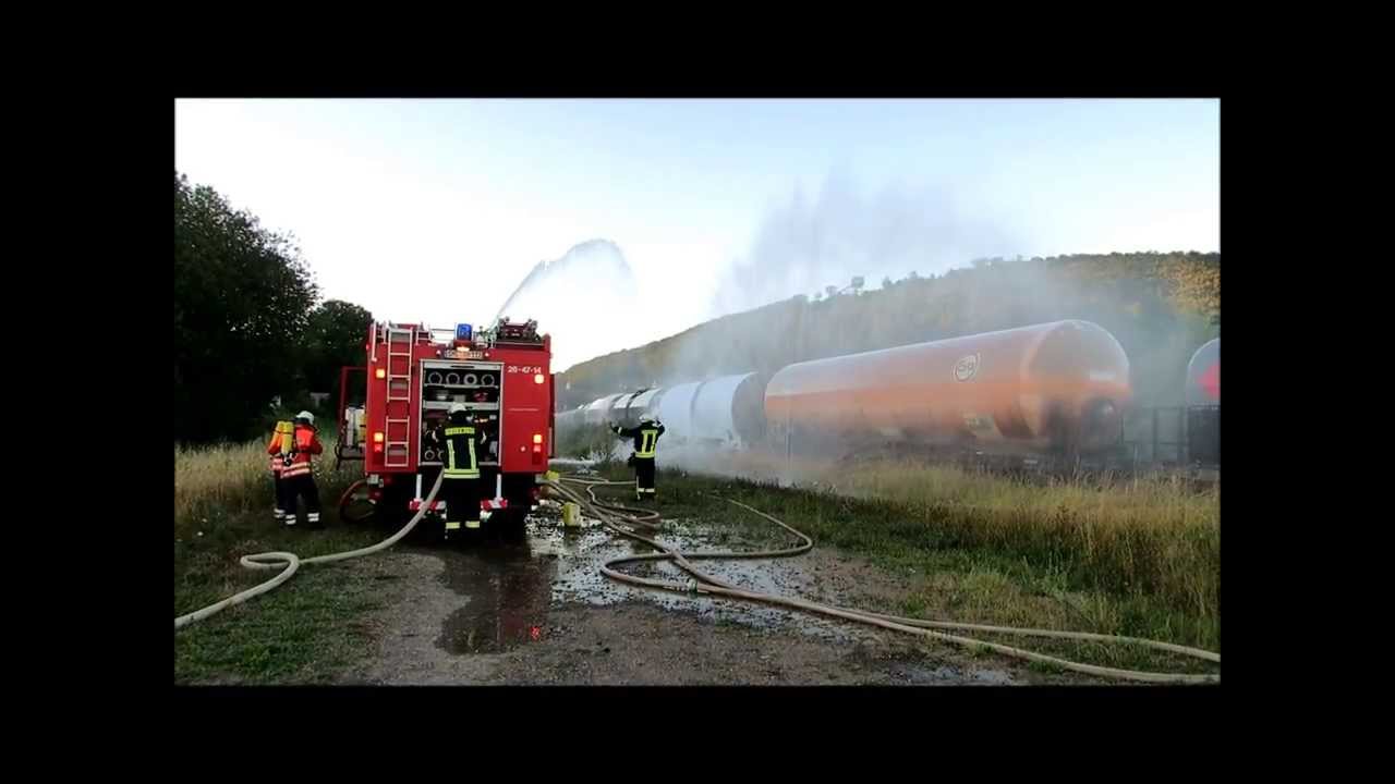 Feuerlöschübung auf dem Bahnhofsgelände in Steinbergen /Rinteln