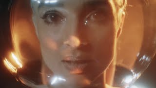Video thumbnail of "Poppy -  Concrete (Official Music Video)"