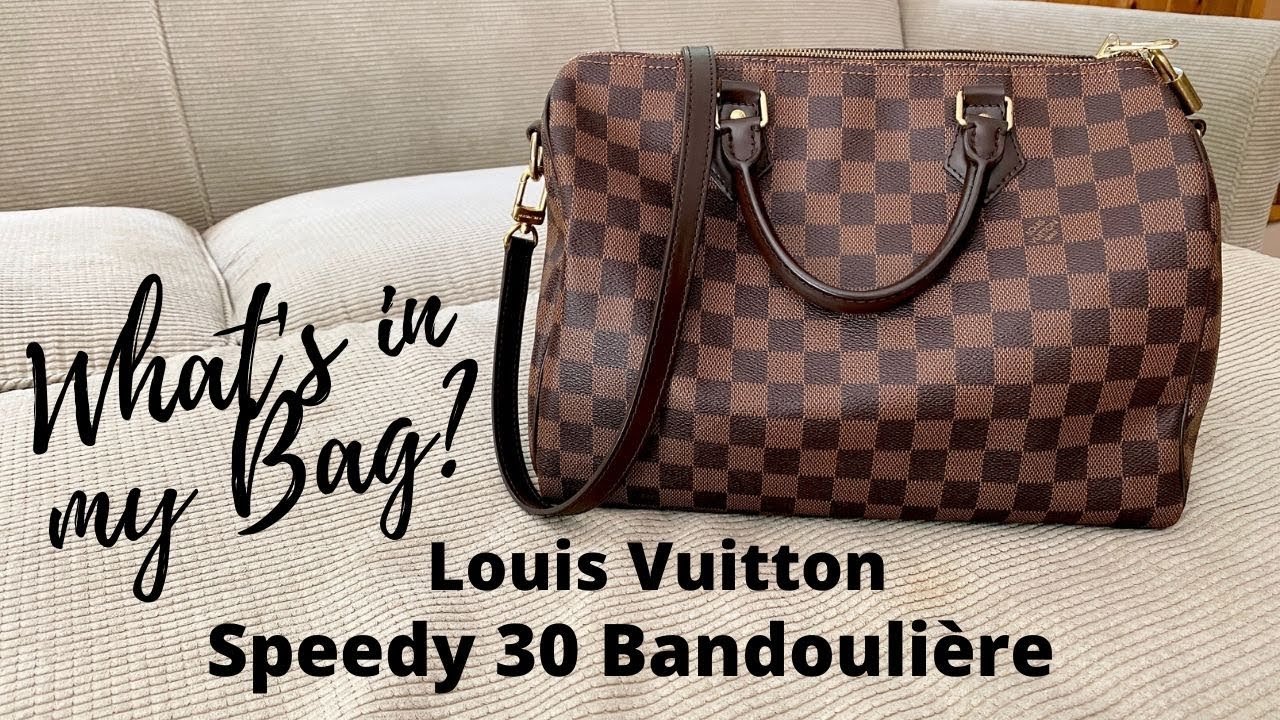 What's in my purse + Louis Vuitton Speedy Bandouliere 30 review