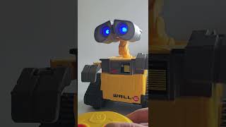 Disney Pixar HELLO WALL-E Remote Control Robot LIGHTS &amp; SOUNDS