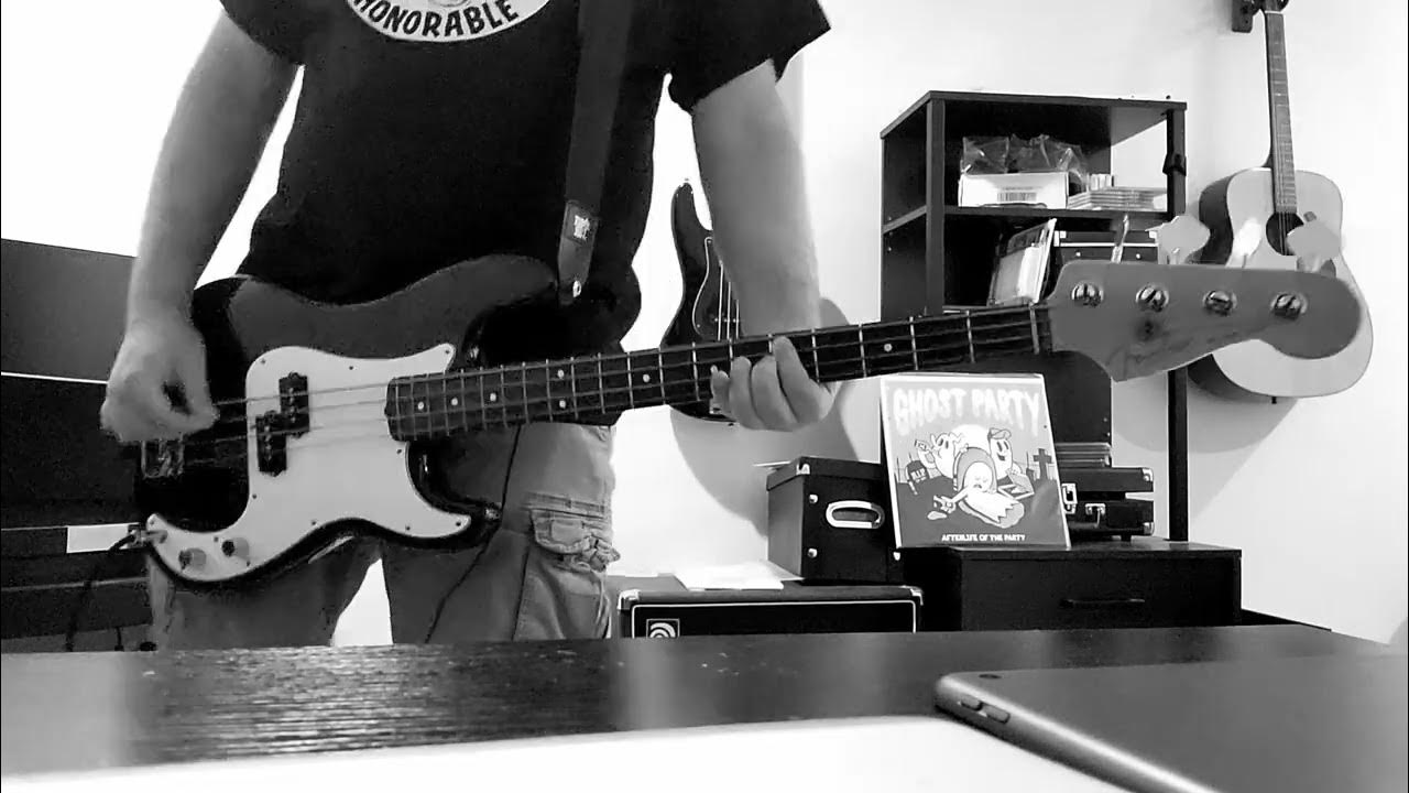 MxPx - Hold Your Tongue and Say Apple Bass Cover MxPx - Hold Your Tongue and Say Apple Bass Cover