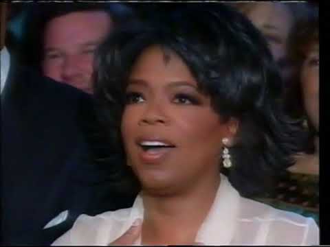 Video: Oprah Winfrey Podarja Pice