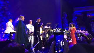 Diana Ross singing Love Hangover with Ashlee Simpson and Evan Ross