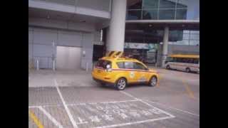 HongKong Airport move to Immiigration 2 by bus DSCN8646.AVI