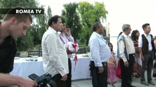 Khamoro 2011: Jan Bendig se oženil aneb rekonstrukce tradiční romské svatby