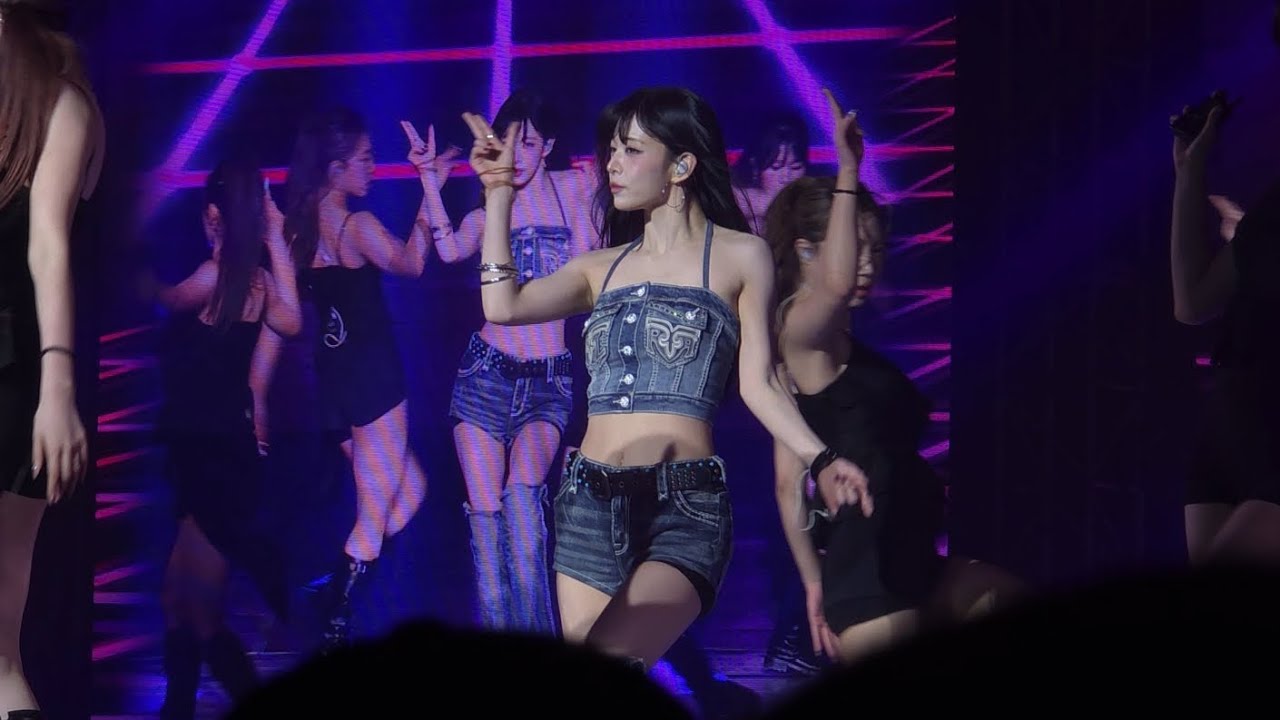 260130 프로미스나인 이채영 월드투어 앙콘 첫콘 'Toxic' 무대 fancam